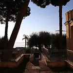 Hébergement de vacances Casa Iris 2 *